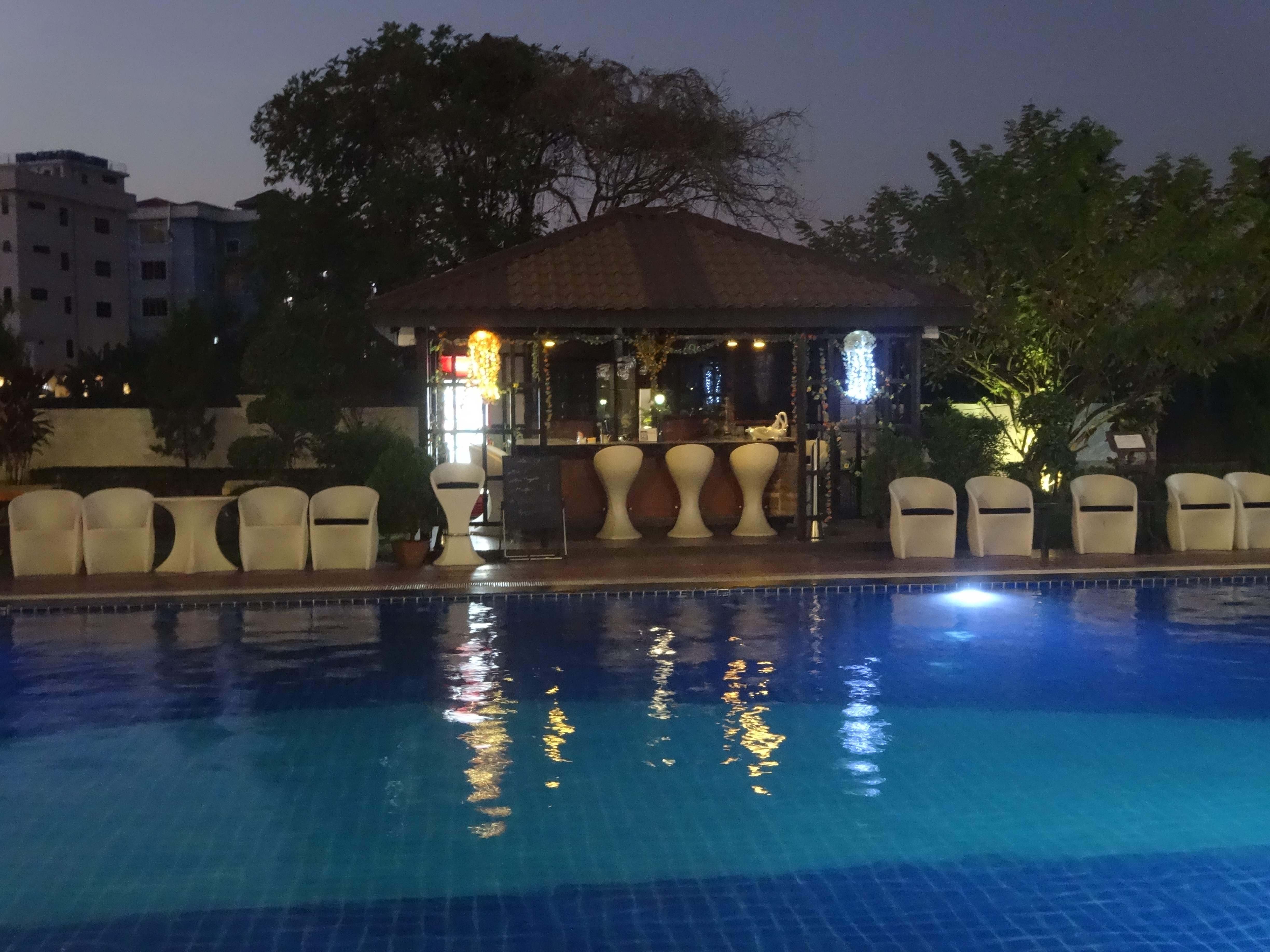 Royal Hinthar Hotel-官方