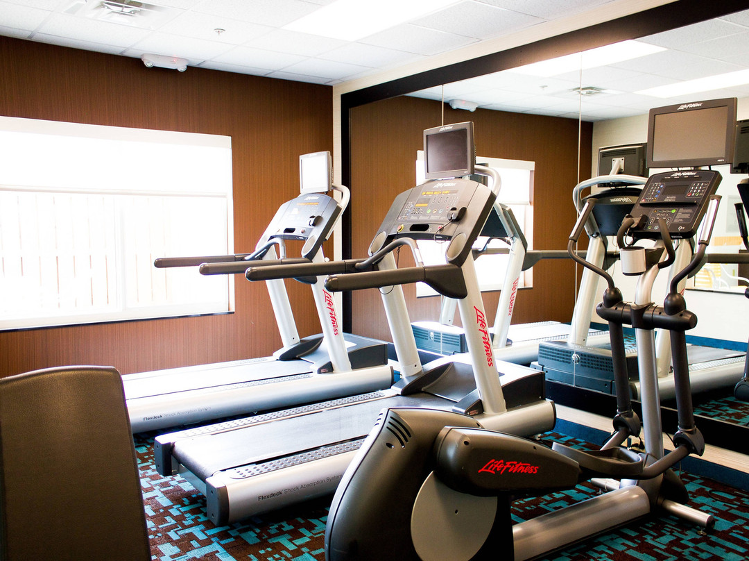 Fairfield by Marriott Inn & Suites Hutchinson主图