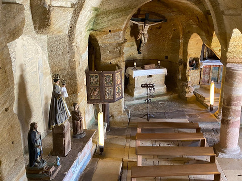 Iglesia de los Santos Justo y Pastor-Aguilar de Campoo必去景点