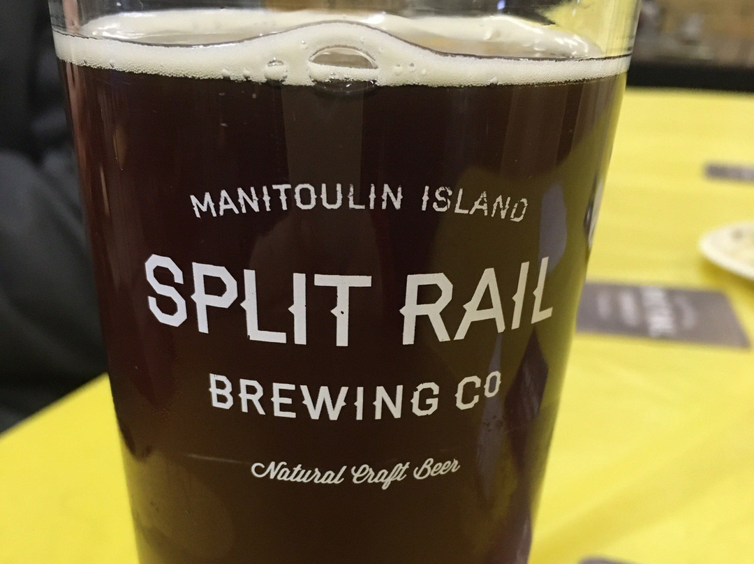 Split Rail Brewing Company景点图片