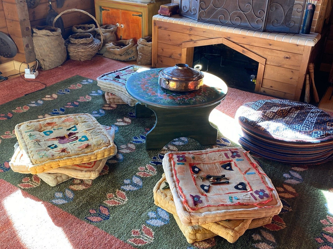 Colours' Chalet主图