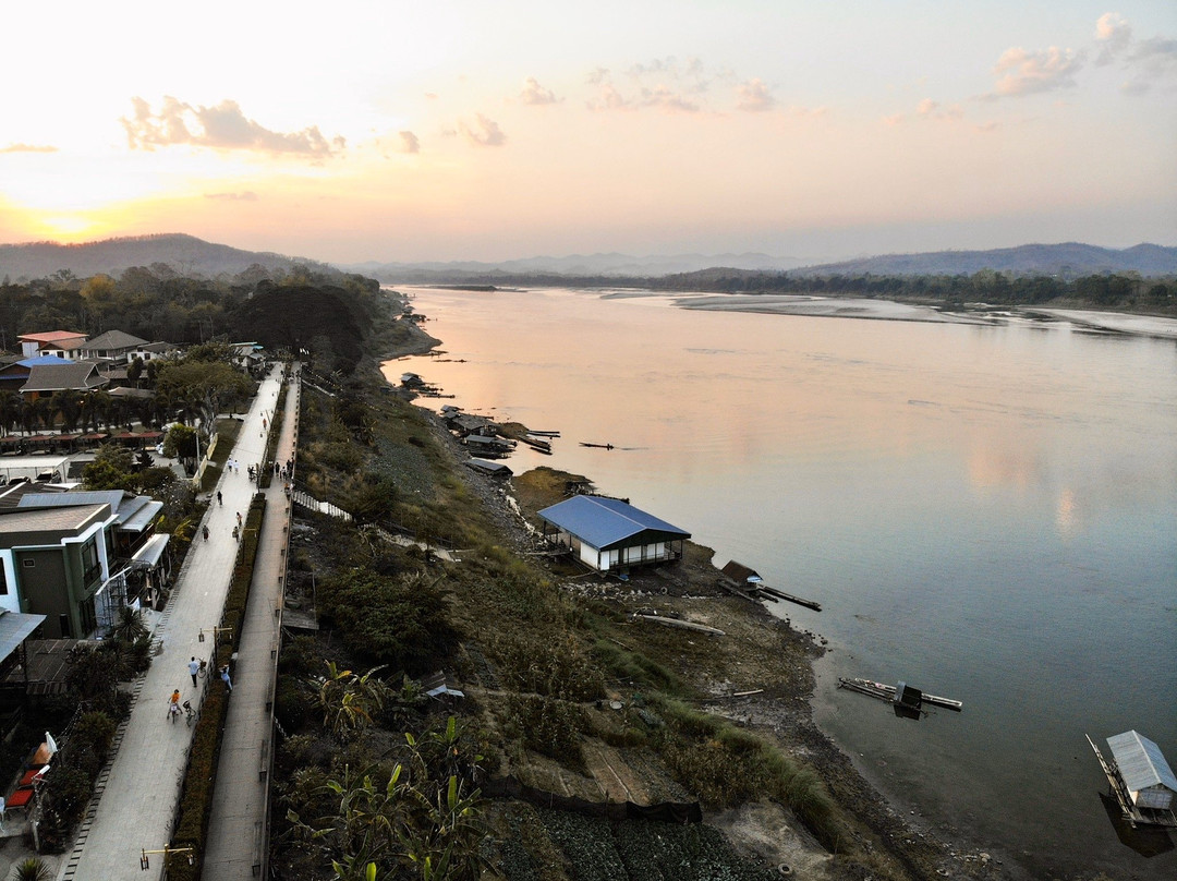 Welcome Holiday主图