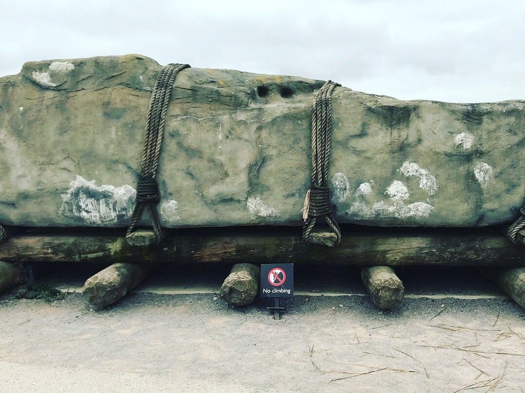 Salisbury & Stonehenge Guided Tours景点图片