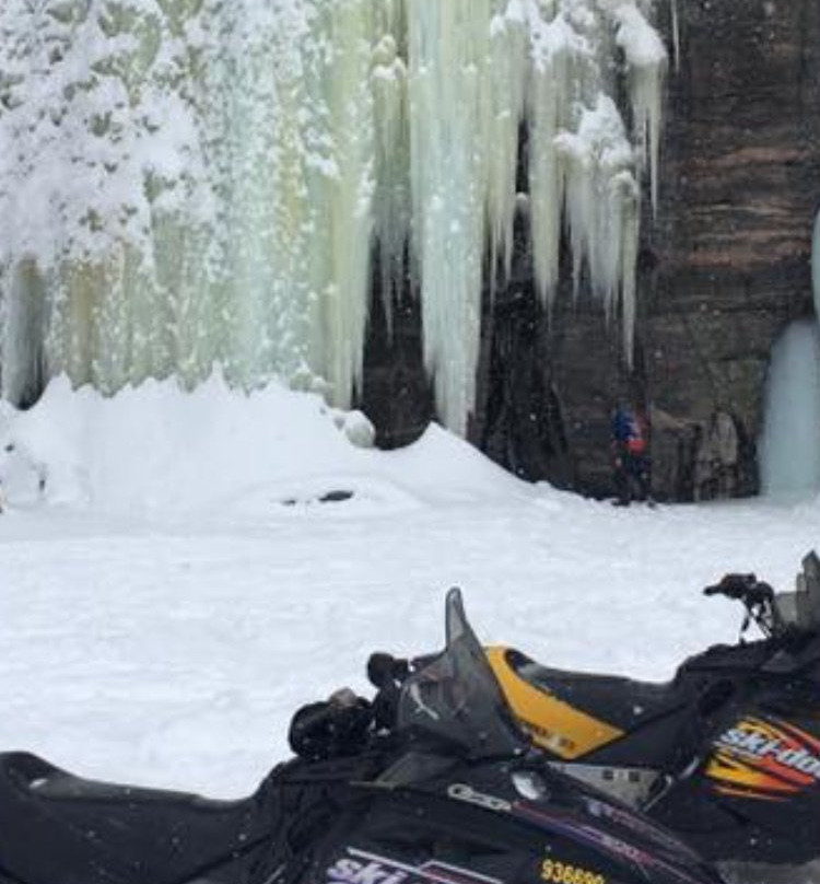 Little Hawk Resort & Marina主图