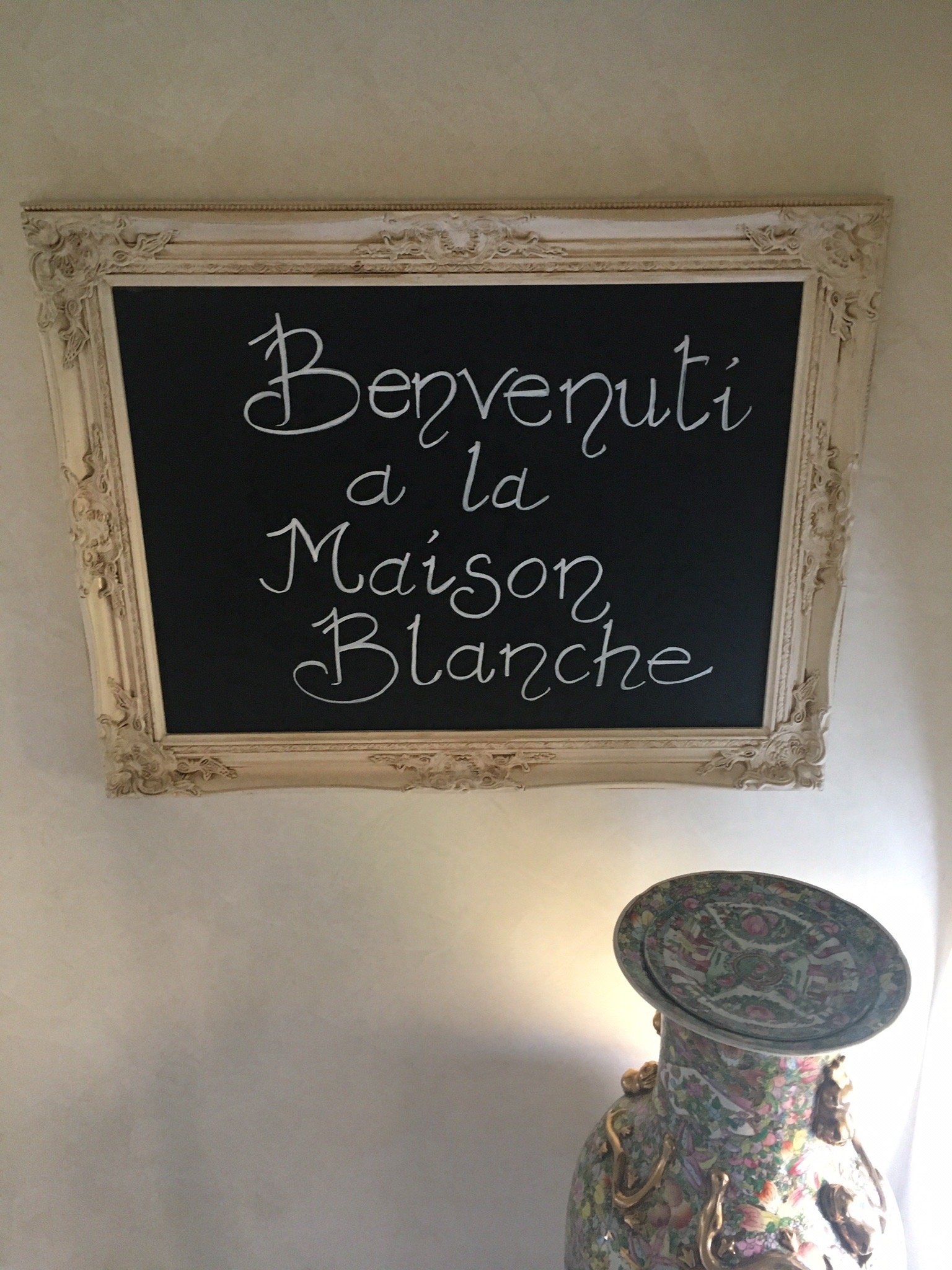 Maison Blanche-官方
