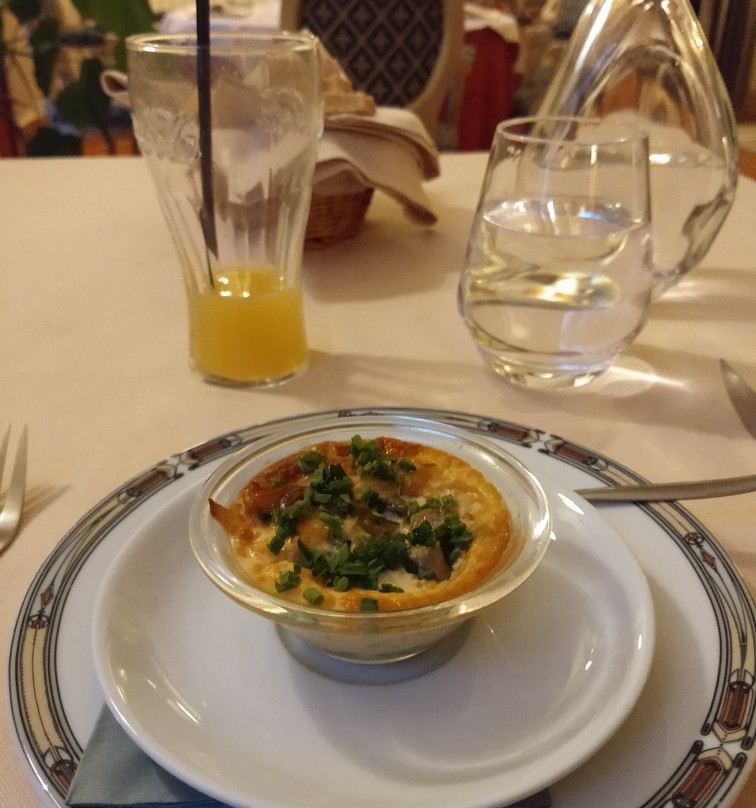 La Villa St Laurent Bergerac主图