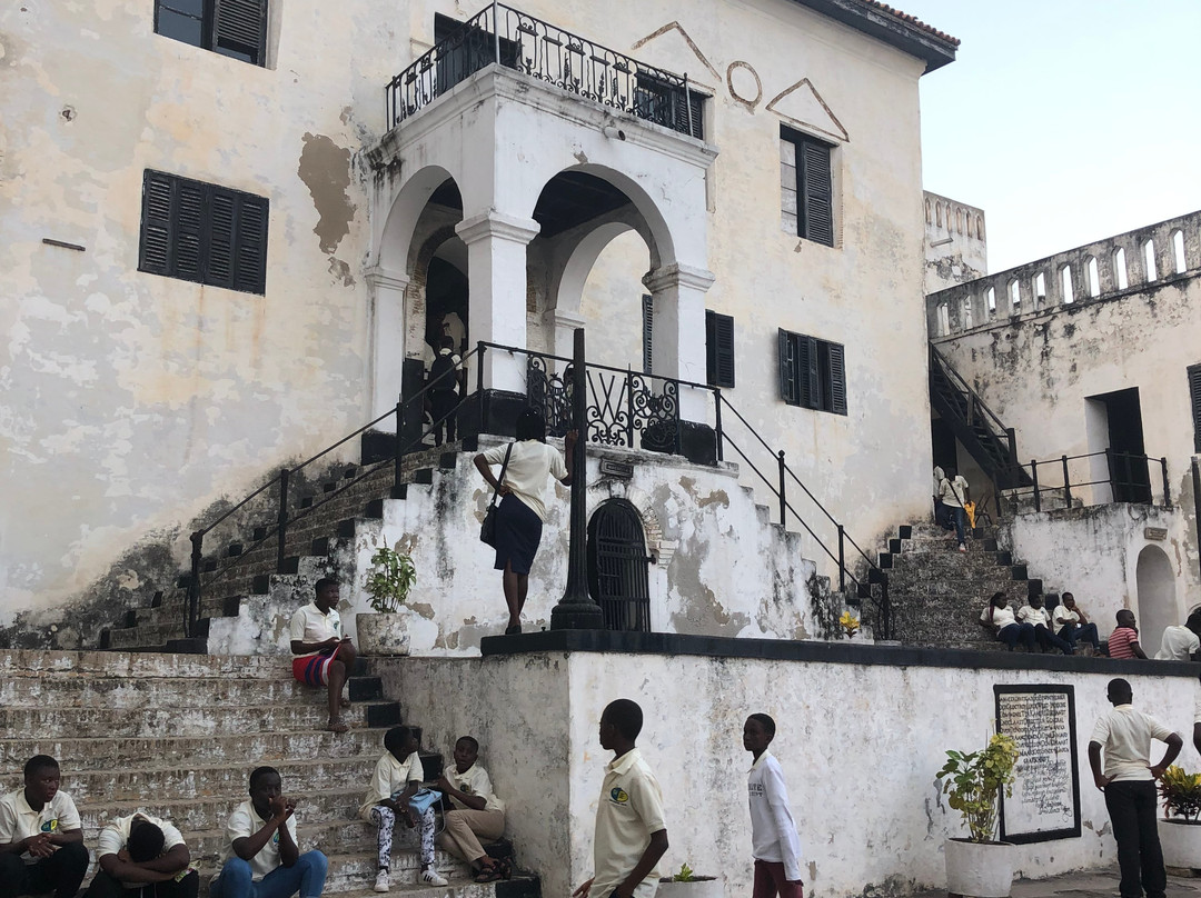Elmina Free Walking Tour-Elmina必去景点