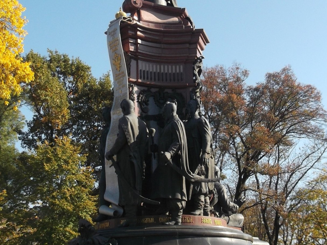 Monument to Catherine the Great景点图片