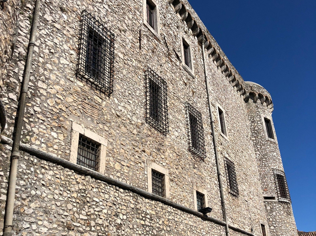 Castello Orsini - Cesi - Borghese-San Polo dei Cavalieri必去景点