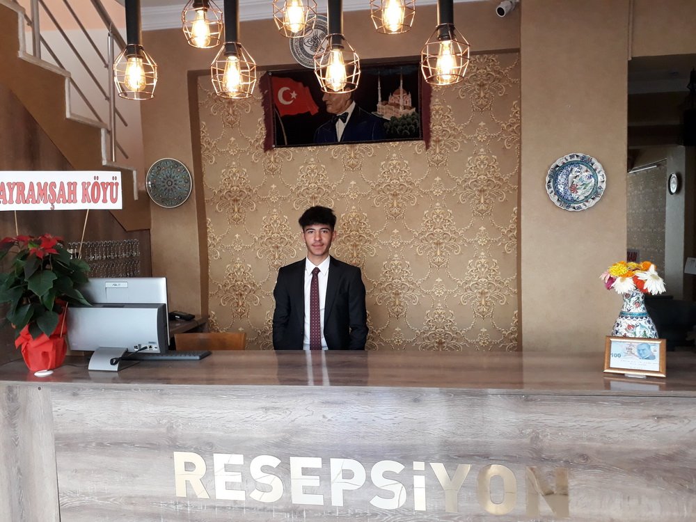 Kutahya Menderes Otel-官方