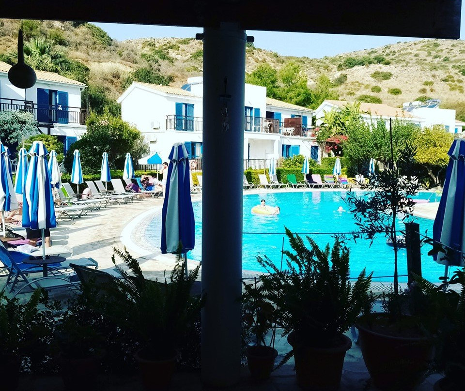 Hylatio Tourist Village主图