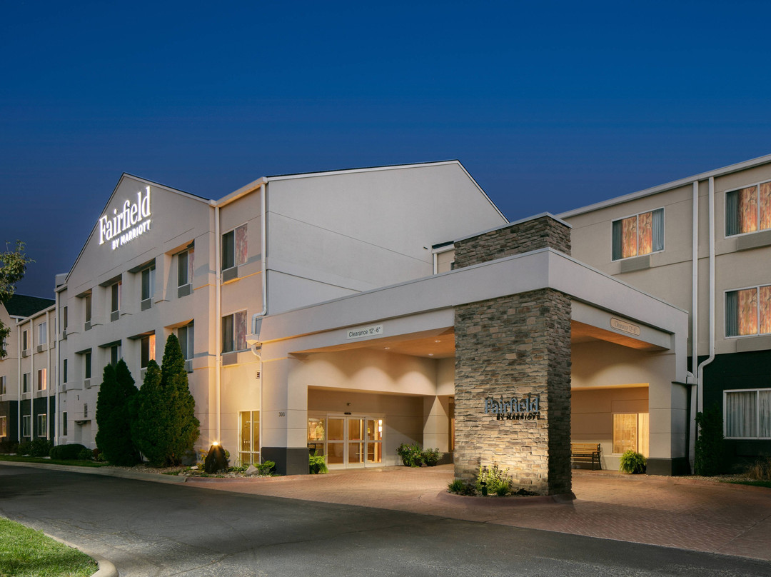 Fairfield Inn Manhattan主图