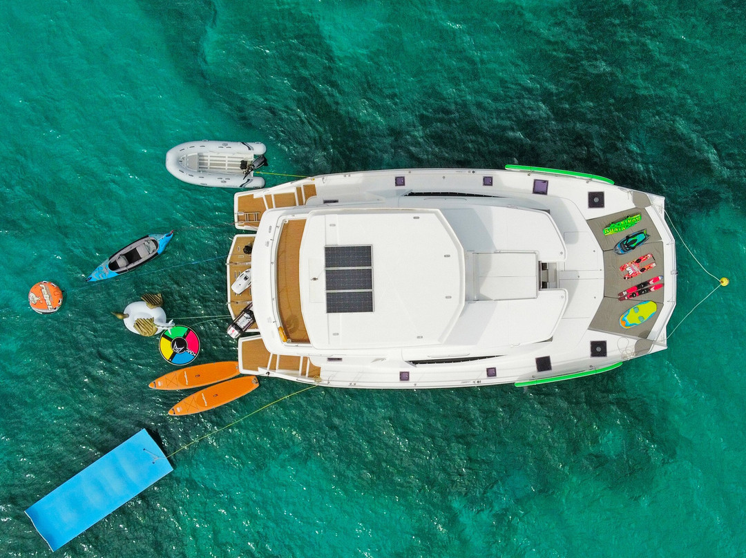 Funseaker-圣马丁岛必去景点