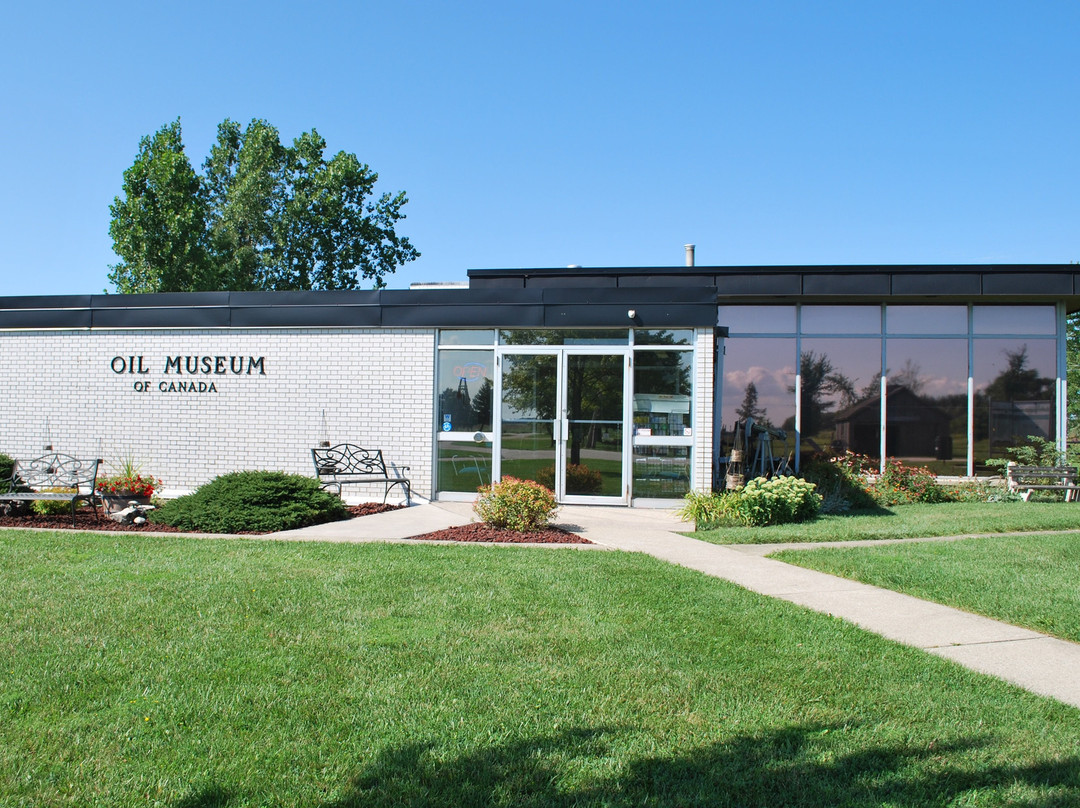 Oil Museum of Canada景点图片