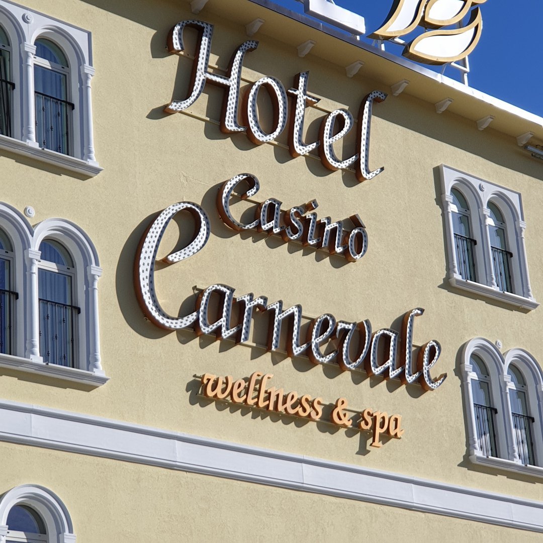 Casino & Hotel ADMIRAL Škofije-官方