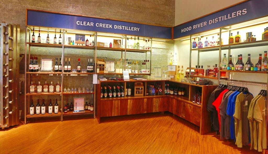 Hood River Distillers Tasting Room景点图片