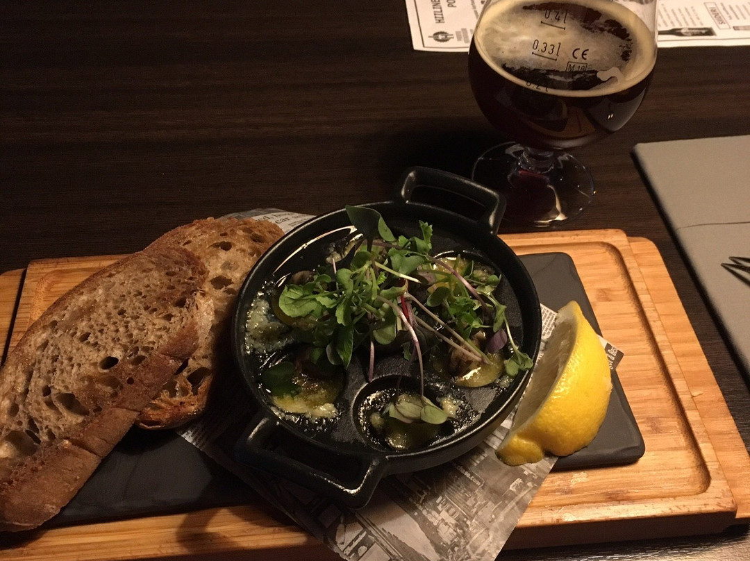 Bar & Cafe Vispiläkauppa