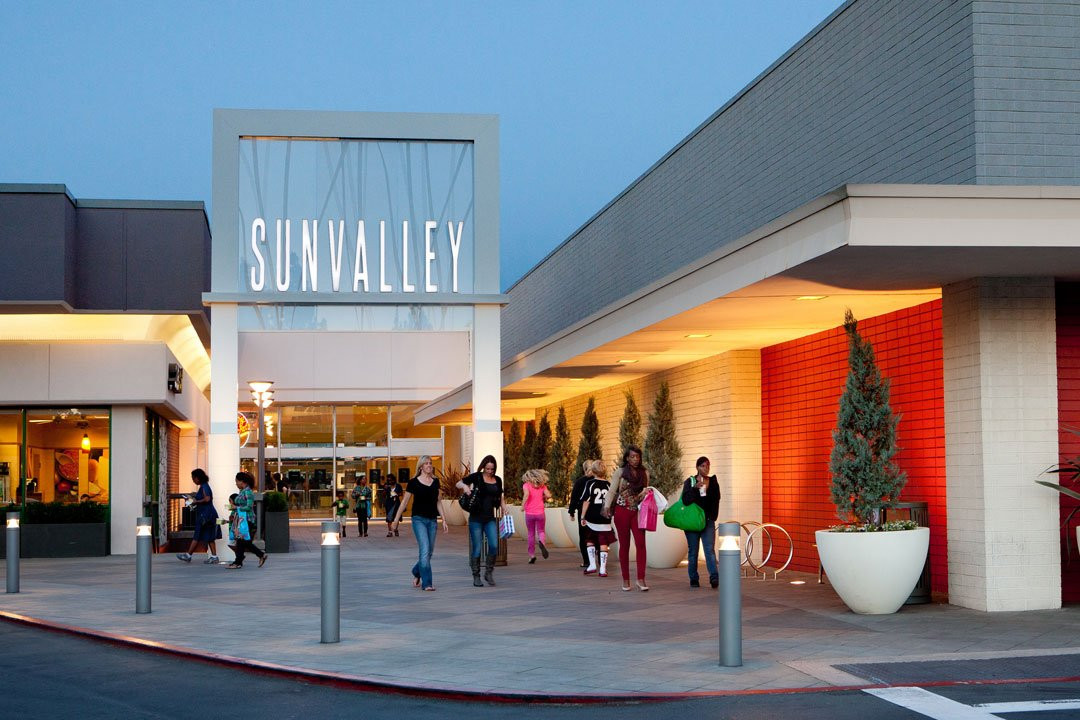 Sunvalley Shopping Center景点图片