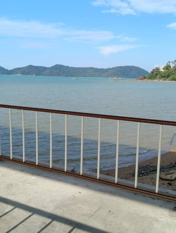 Pantai Air Papan景点图片