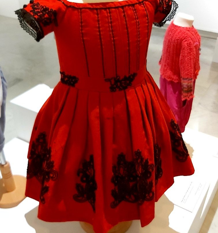Musée d'Art et d'Histoire-绍莱必去景点