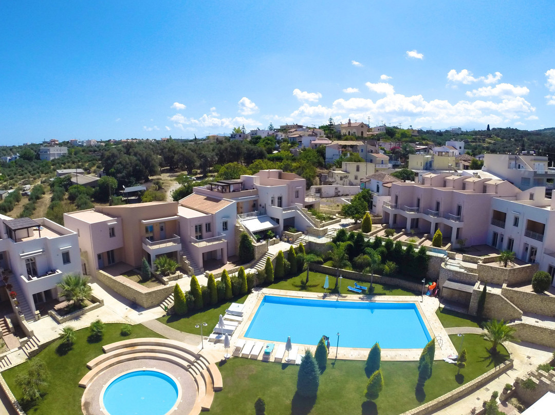 Loutra Resort
