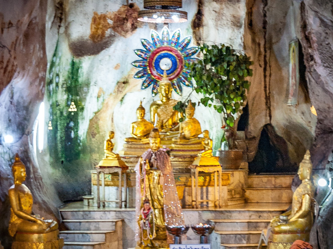 Khao Yoi Cave景点图片