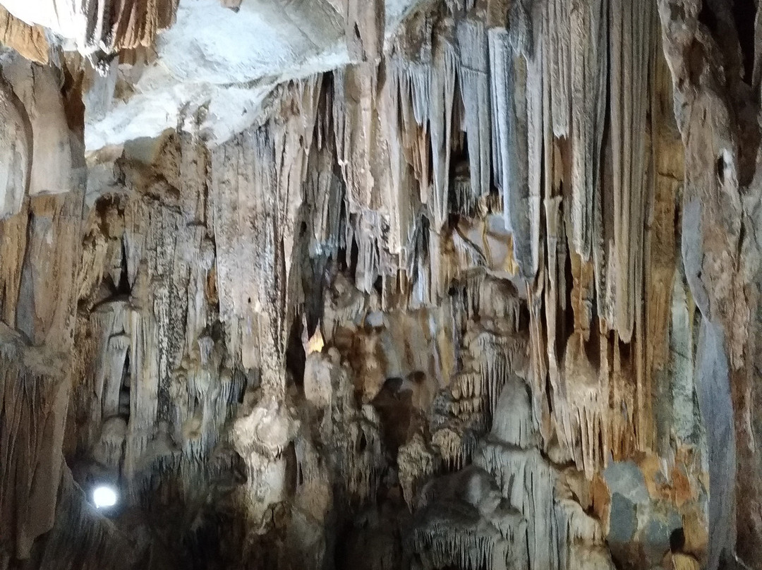 Dwarf Cave景点图片