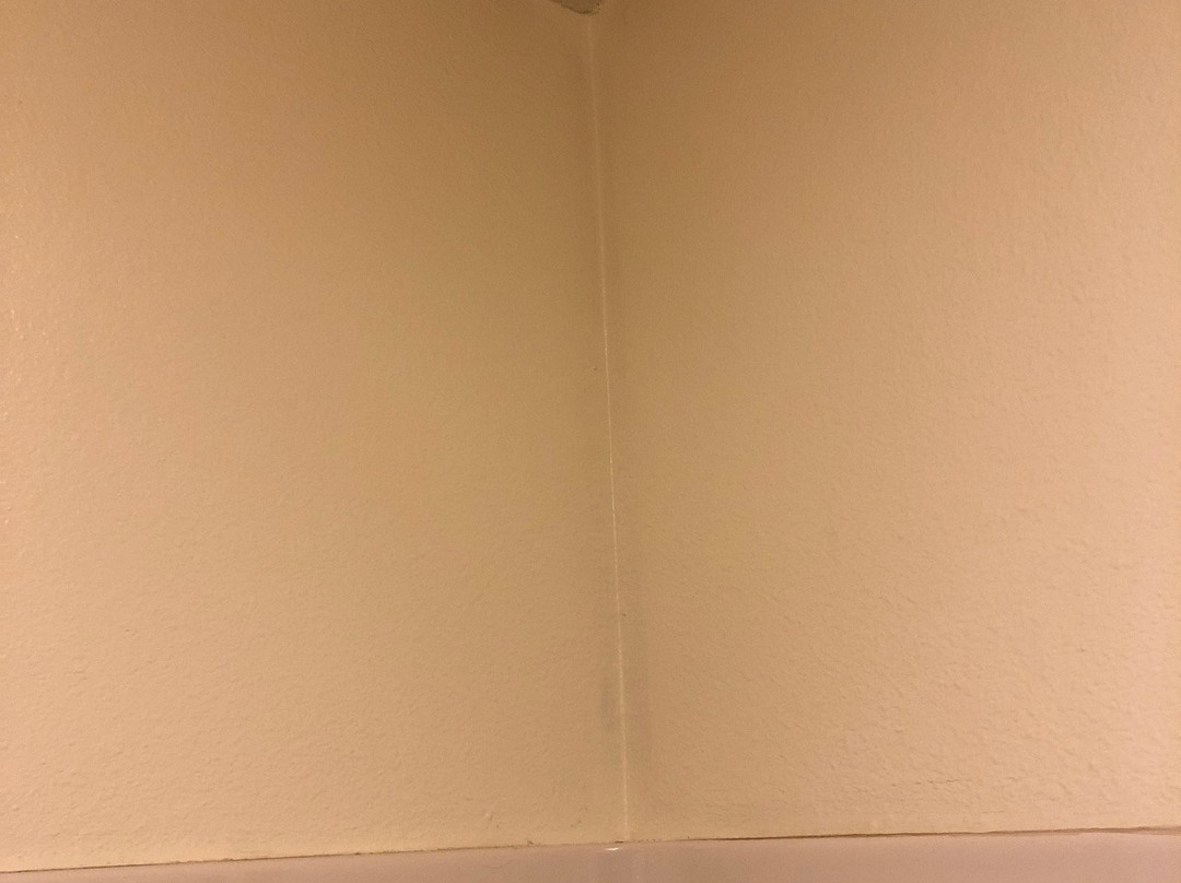 黄石公园狮头速8汽车旅馆主图