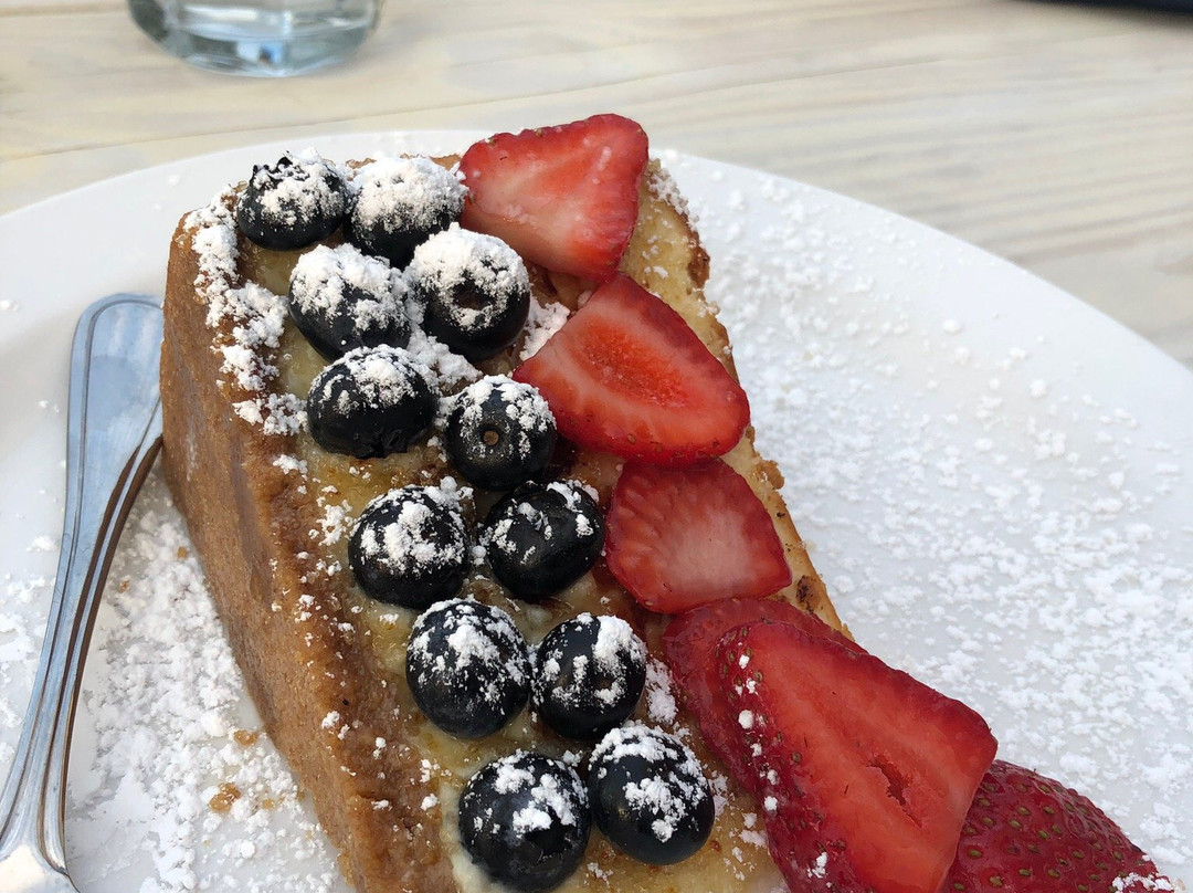 Leo's Italian Social