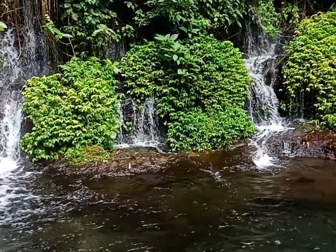 Sumber Pitu Waterfall-Tumpang必去景点