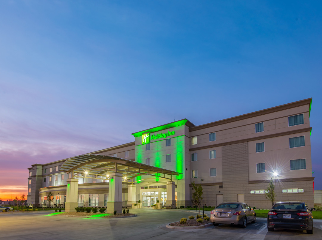 Holiday Inn Salina By IHG主图