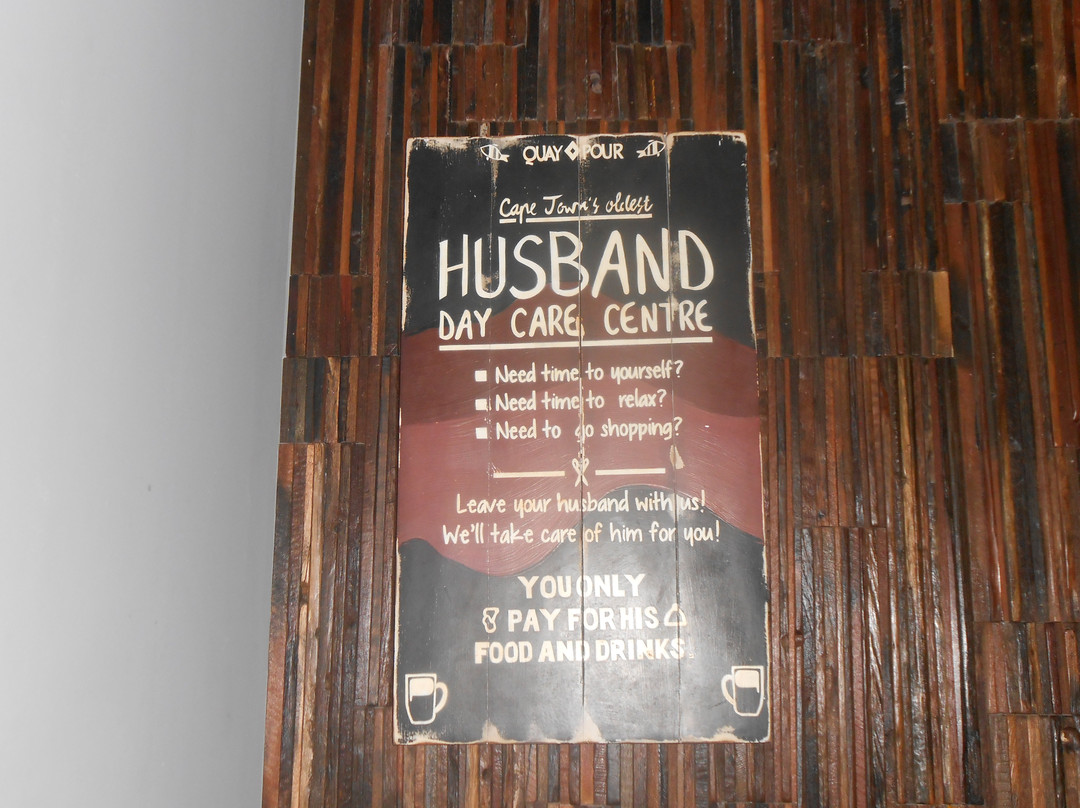 费诺鲁酒店主图