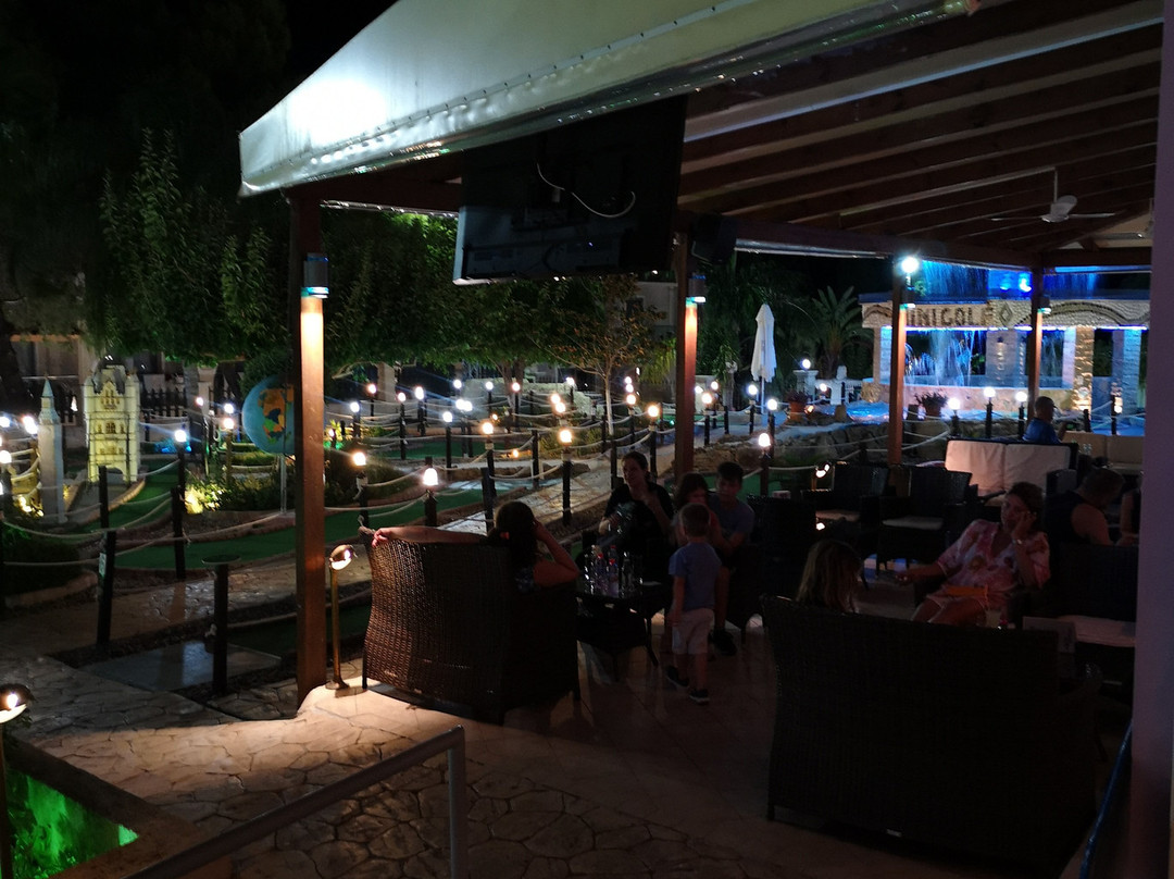 Fantasy Mini Golf-Argassi必去景点