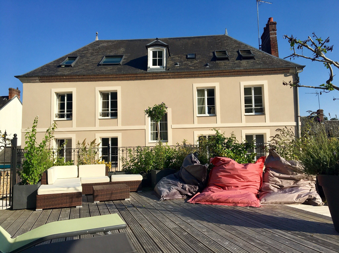 L'Escale de Broglie主图