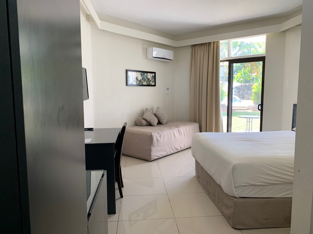 Hotel Oasis主图