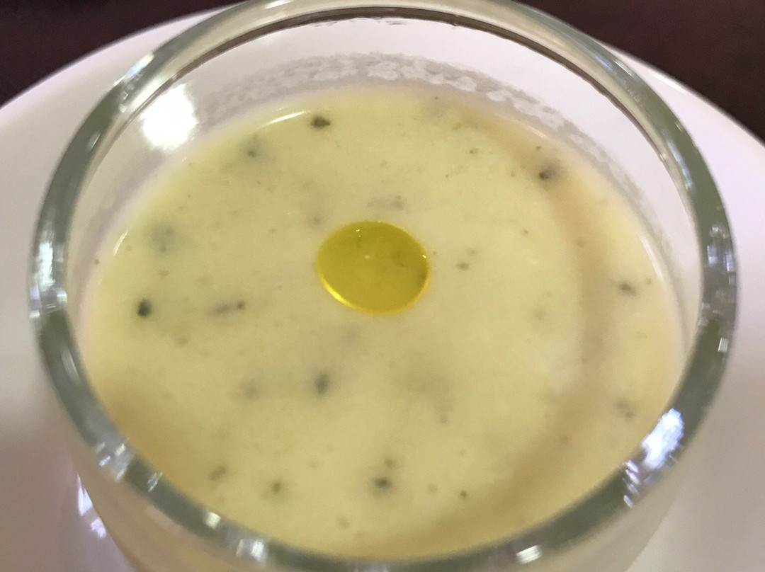 Hotel Fonda Neus主图