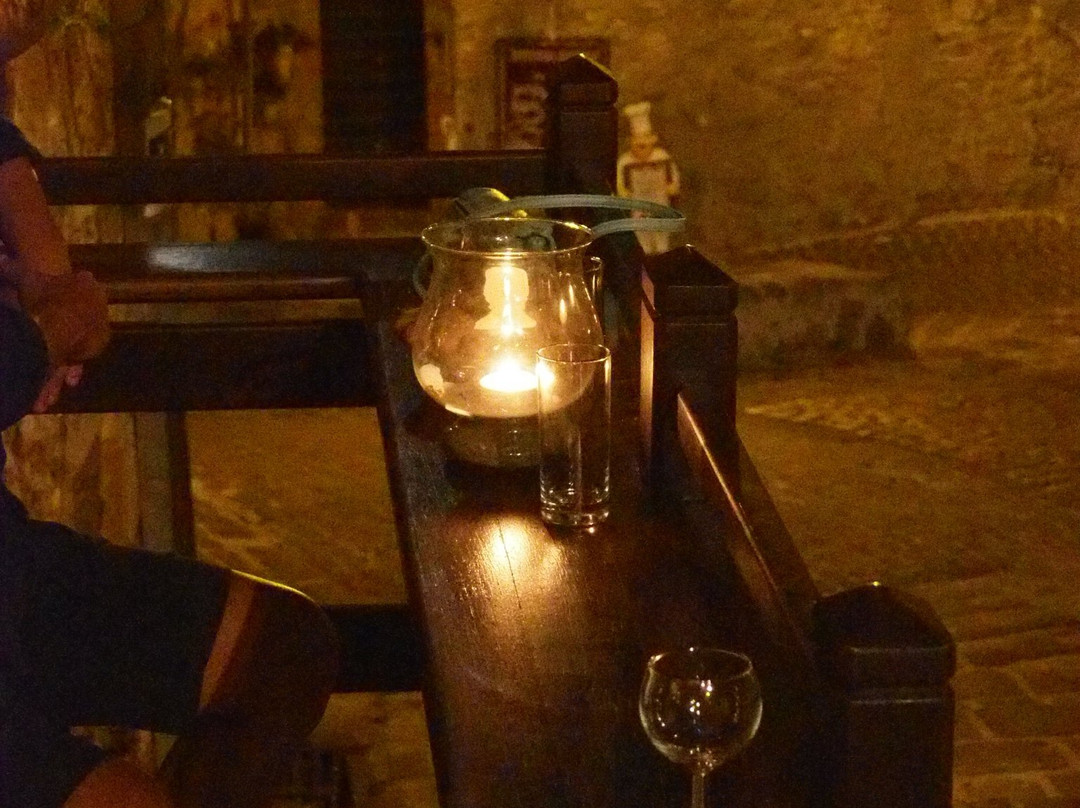 Ænos Enoteca-博尔塞纳必去景点