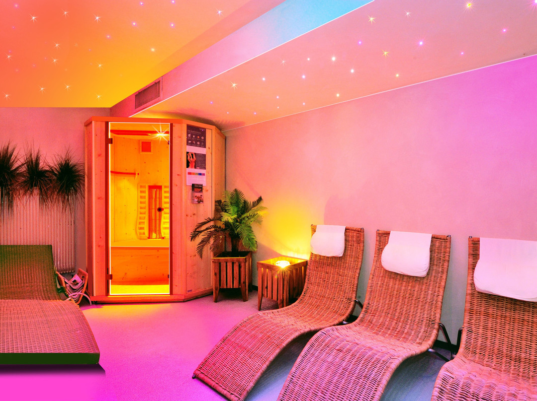 Hotel Angerer - Bushotel主图