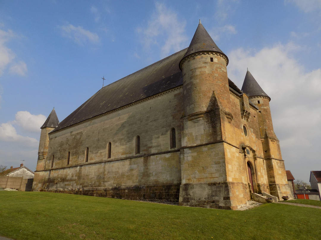 Église Saint-Juvin景点图片