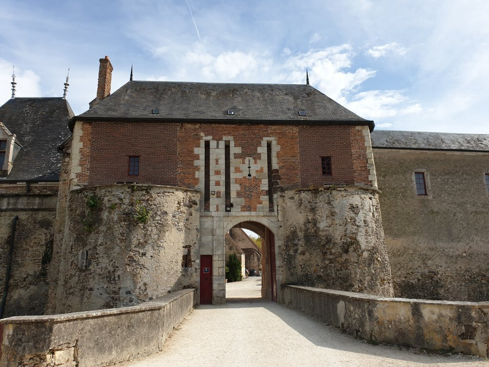 Château de la Chapelle d'Angillon-La Chapelle-d'Angillon必去景点