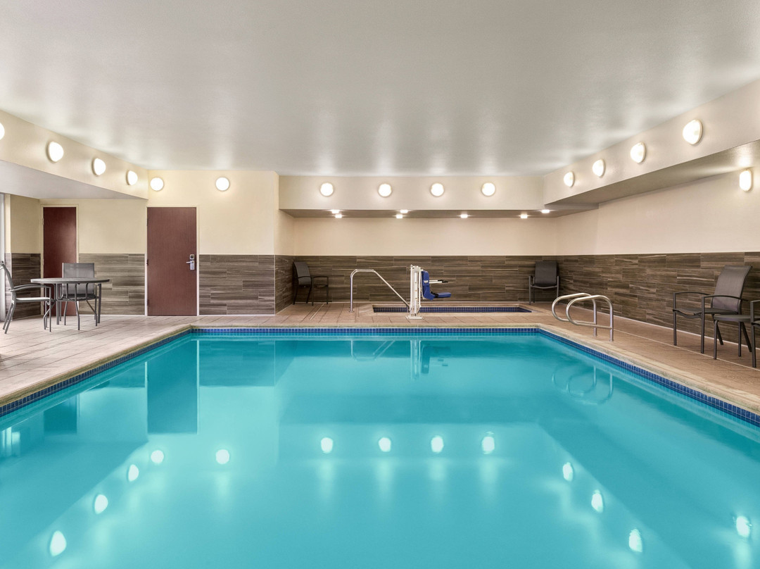 维赛利亚费尔菲尔德客栈主图