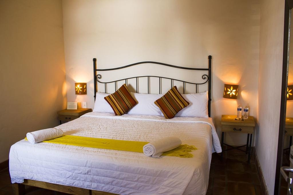 Hotel Puerta San Pedro主图