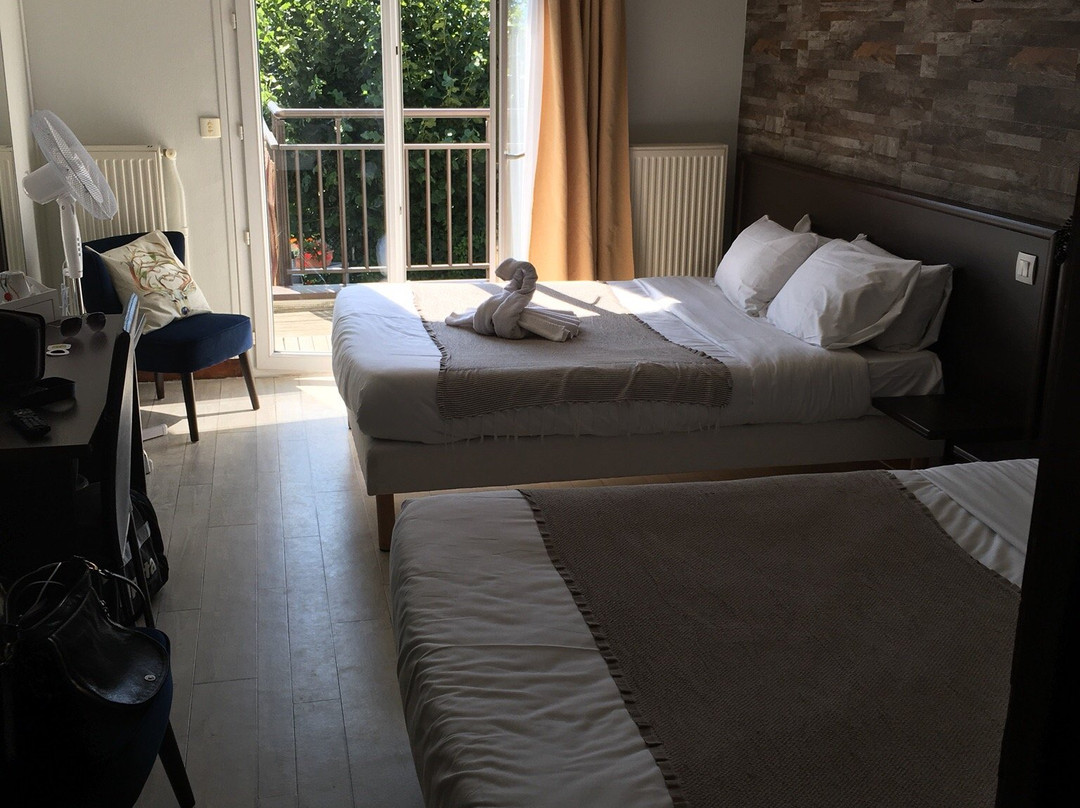 Hotel Bellevue主图
