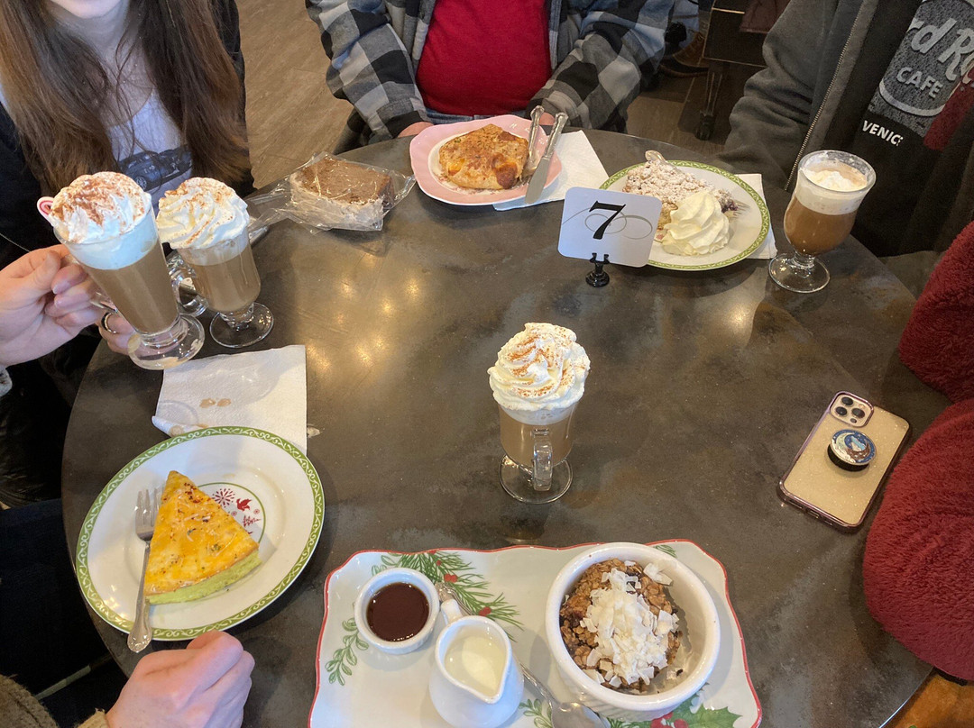 Crema Coffee House and Pastries