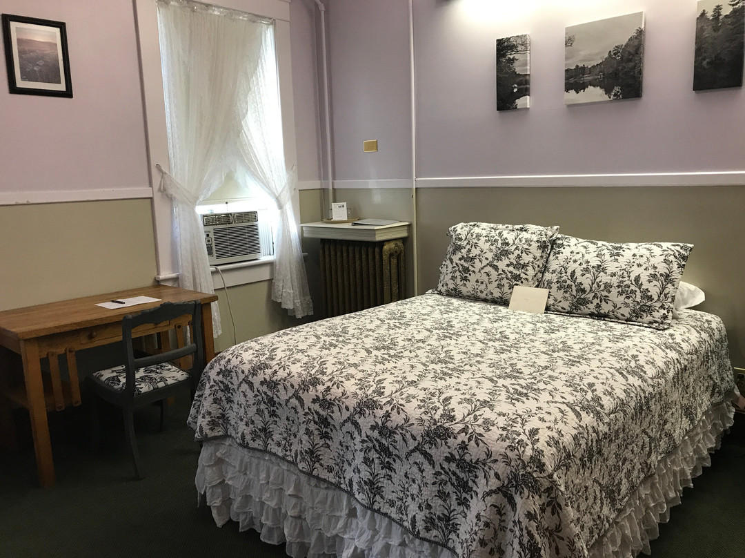 The Cottage House主图