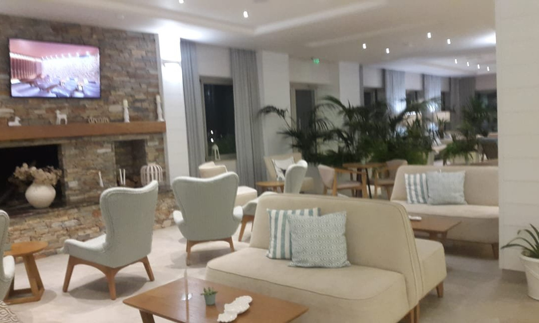 King Maron Wellness Beach Hotel主图