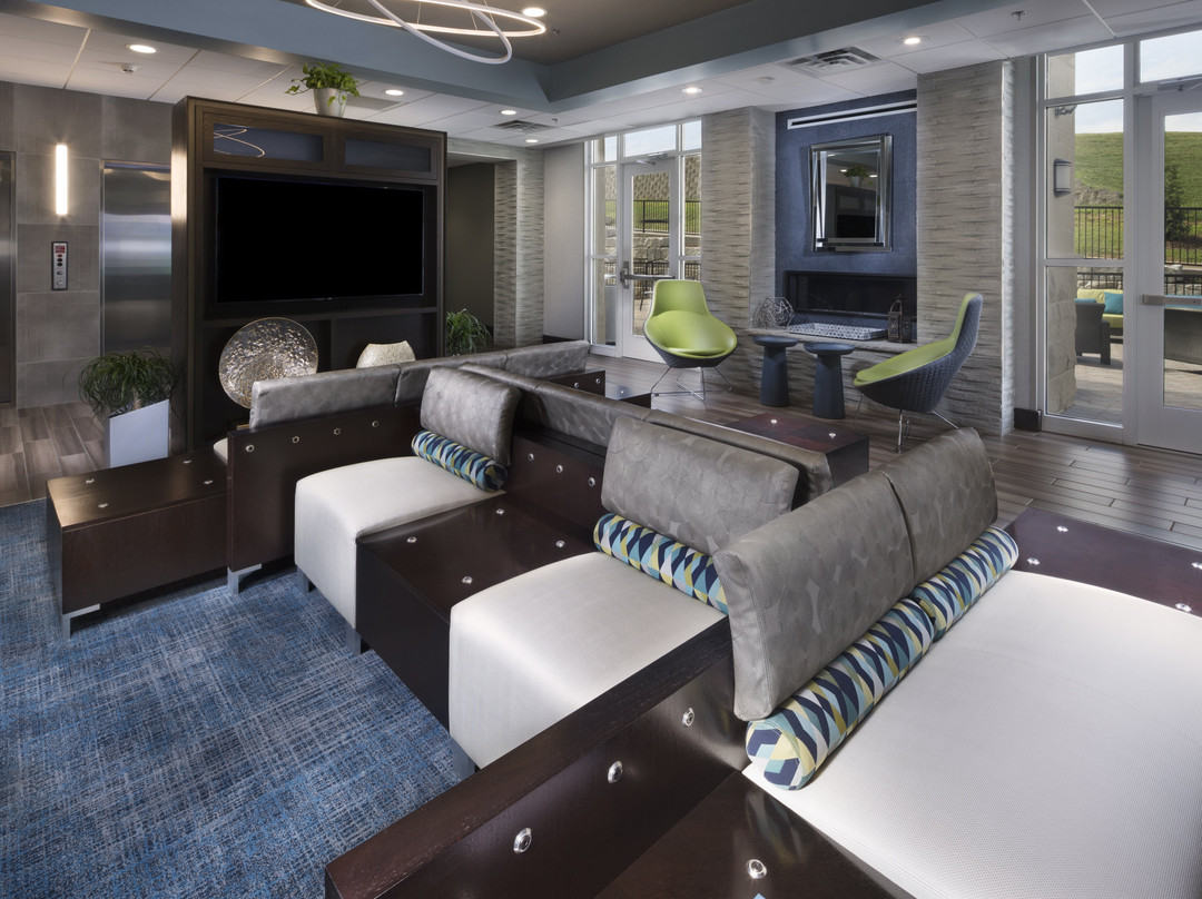 Holiday Inn & Suites Arden - Asheville Airport By IHG主图