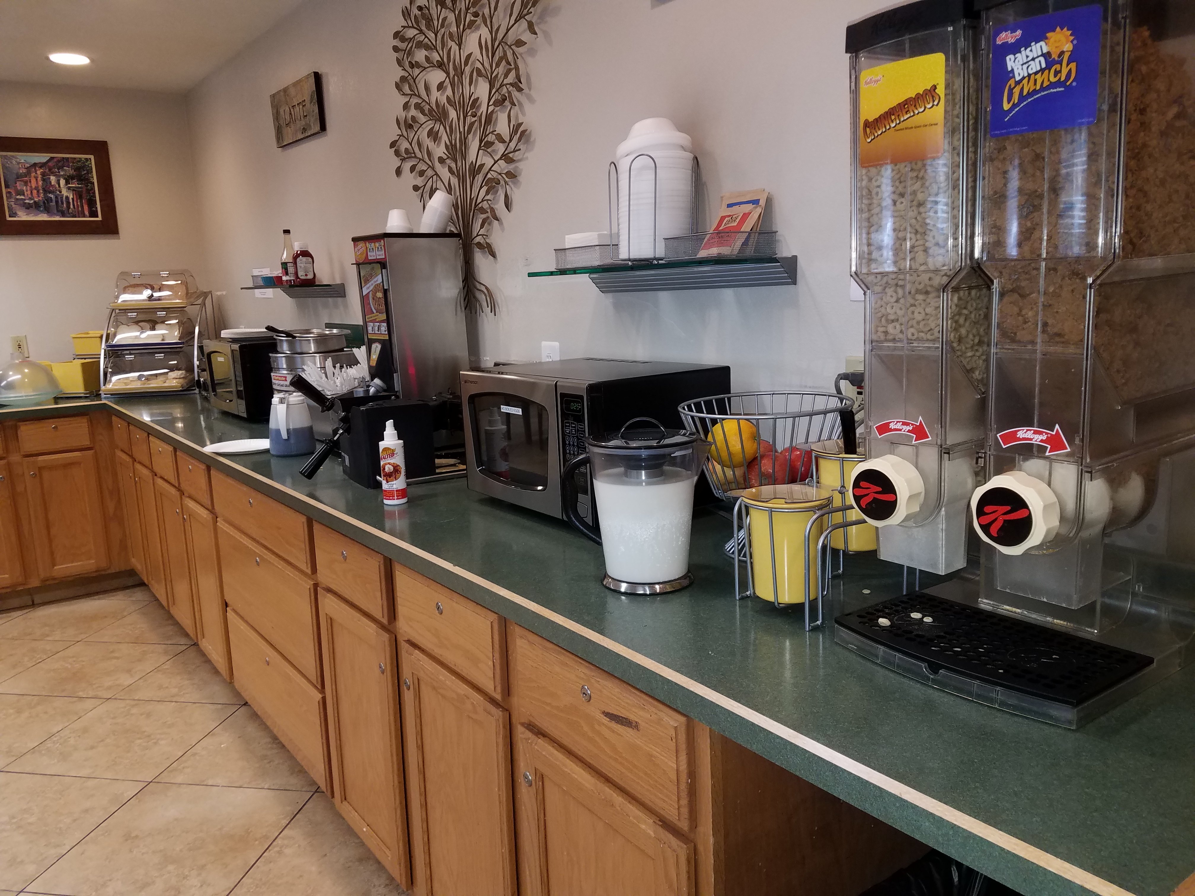 肯特第八十四大道戴斯酒店-餐饮