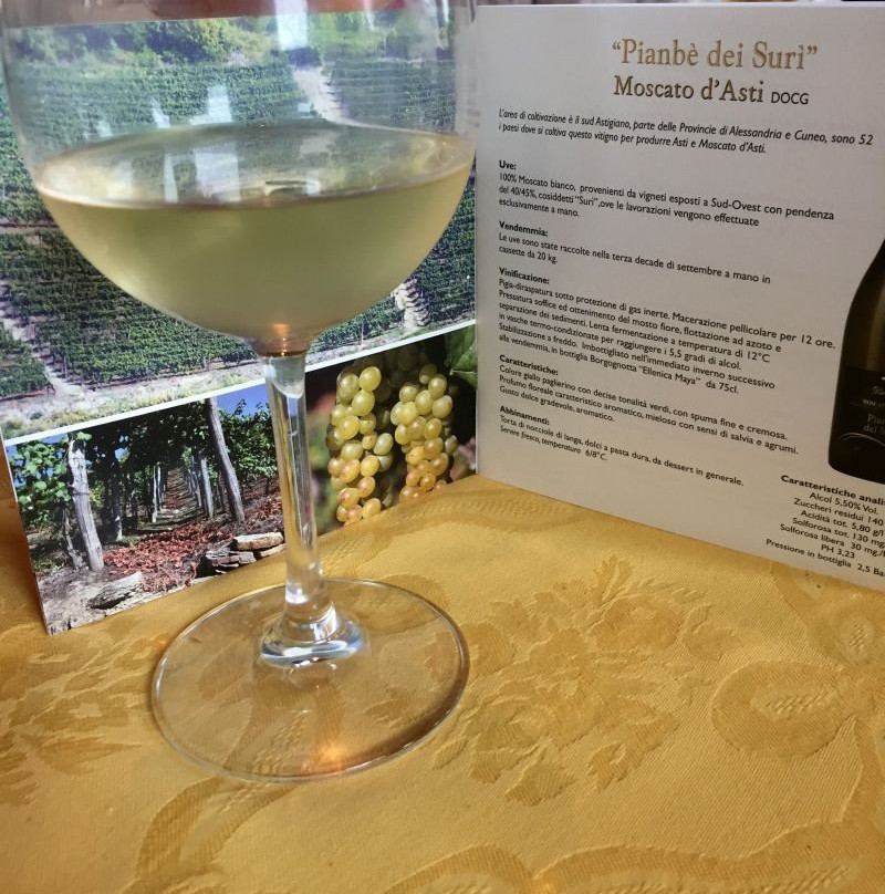 V&V Piemontesando-阿斯蒂必去景点