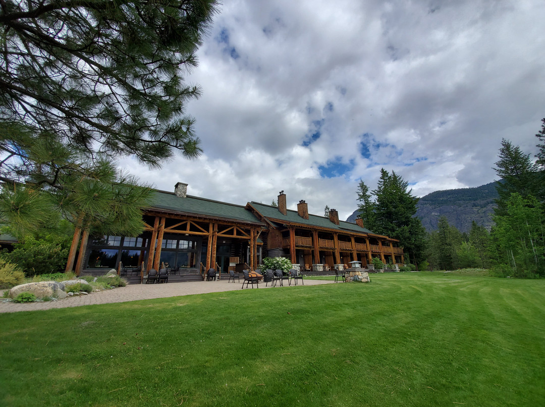 Freestone Inn & Cabins主图